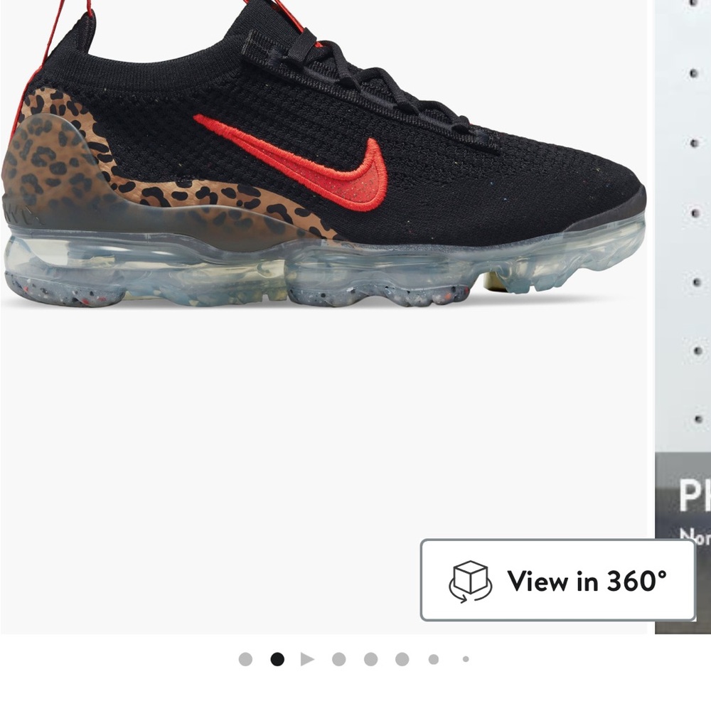 Woman’s Nike size 7 brand new, no box .